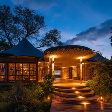 5 star luxury welcomes you to Wilderness Mombo Okavango Delta